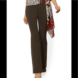 H & M Stretchy Low ride Bootcut  Pants in Brown